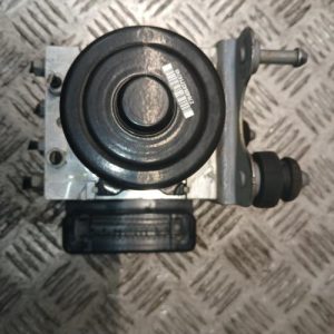 VOLKSWAGEN TRANSPORTER 5 PHASE 2