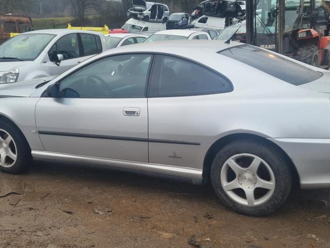 PEUGEOT 406 COUPE