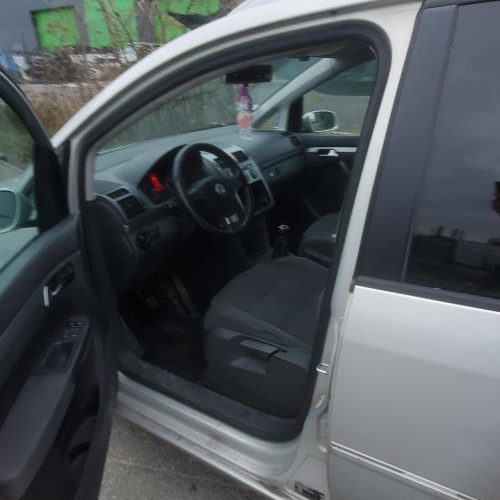 VOLKSWAGEN TOURAN 1 PHASE 2