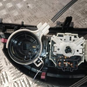 TOYOTA YARIS 3 PHASE 1