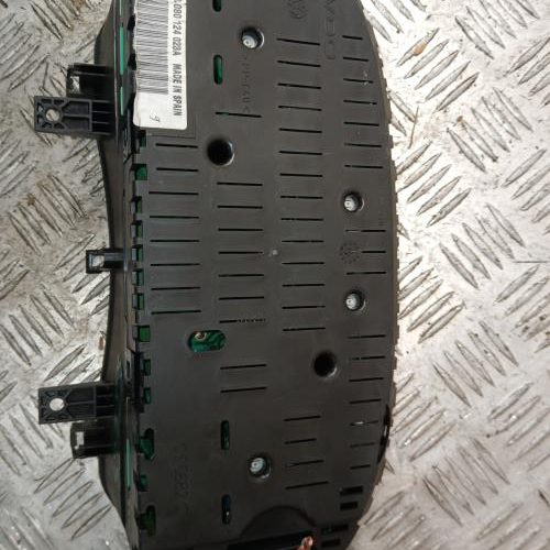 VOLKSWAGEN POLO 4 PHASE 1