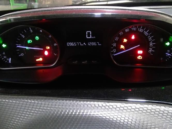 PEUGEOT 208 1 PHASE 2