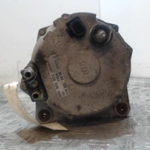 VOLKSWAGEN TOUAREG 1