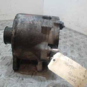 VOLKSWAGEN TOUAREG 1