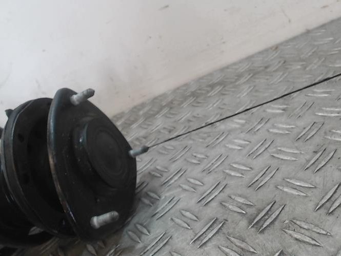 TOYOTA YARIS 1 PHASE 1