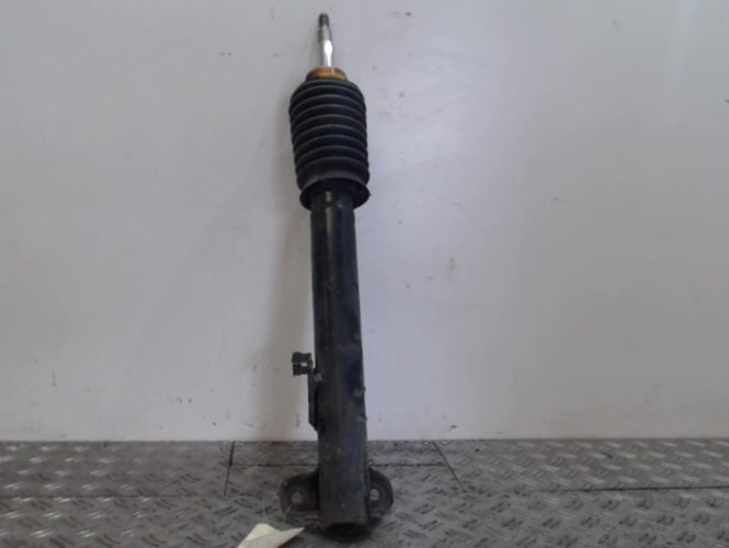 MERCEDES 250 W124 PHASE 1