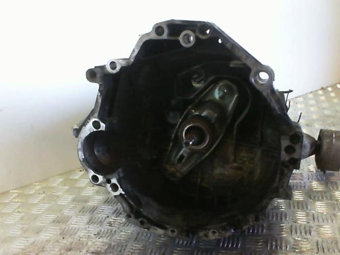 VOLKSWAGEN PASSAT 4 PHASE 1