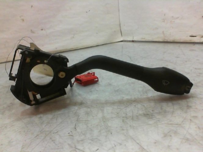 VOLKSWAGEN POLO 3 PHASE 1