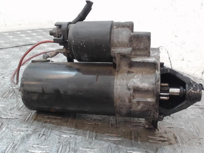 VOLKSWAGEN PASSAT 4 PHASE 1