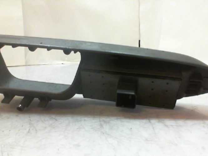 VOLKSWAGEN TOURAN 1 PHASE 1