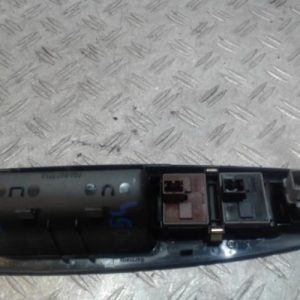 VOLKSWAGEN POLO 4 PHASE 1