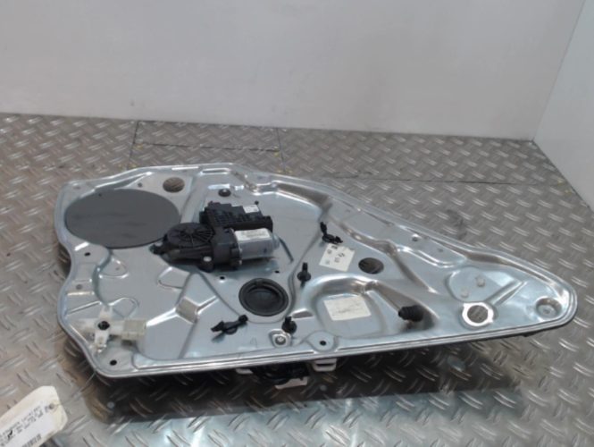 VOLKSWAGEN POLO 4 PHASE 1