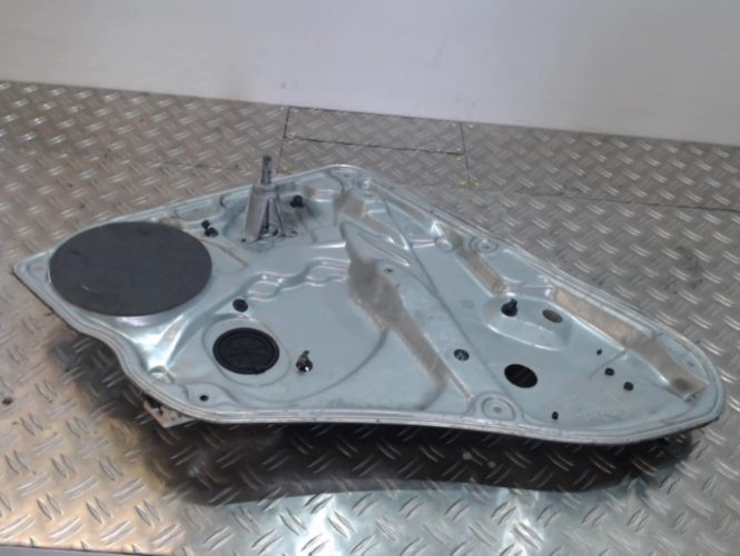 VOLKSWAGEN PASSAT 4 PHASE 1