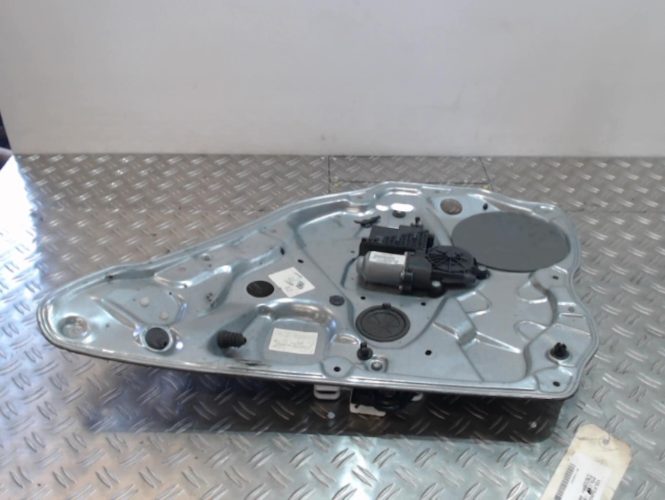 VOLKSWAGEN POLO 4 PHASE 1