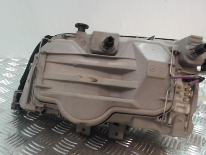 MERCEDES CLASSE C - BM 202 PHASE 1