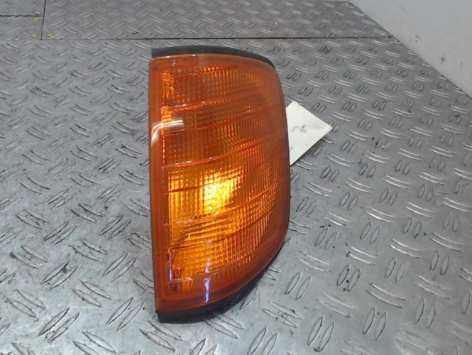 MERCEDES 250 W124 PHASE 1