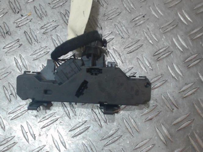 VOLKSWAGEN POLO 3 PHASE 1