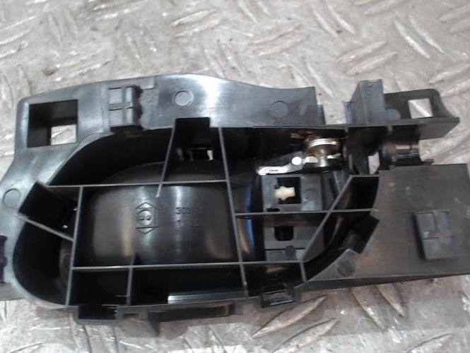 PEUGEOT 208 1 PHASE 1