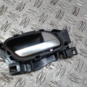 PEUGEOT 208 1 PHASE 2