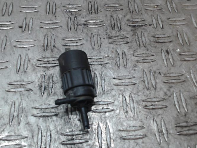 MERCEDES VITO FOURGON - BM 638