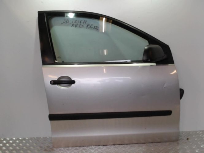 VOLKSWAGEN POLO 4 PHASE 1