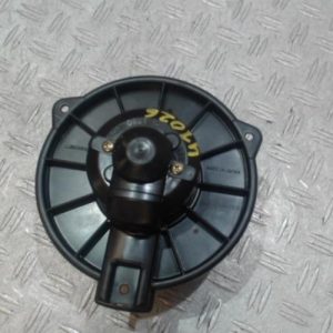 TOYOTA YARIS VERSO PHASE 1