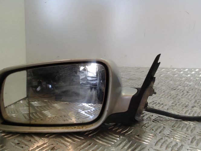 VOLKSWAGEN PASSAT 4 PHASE 1