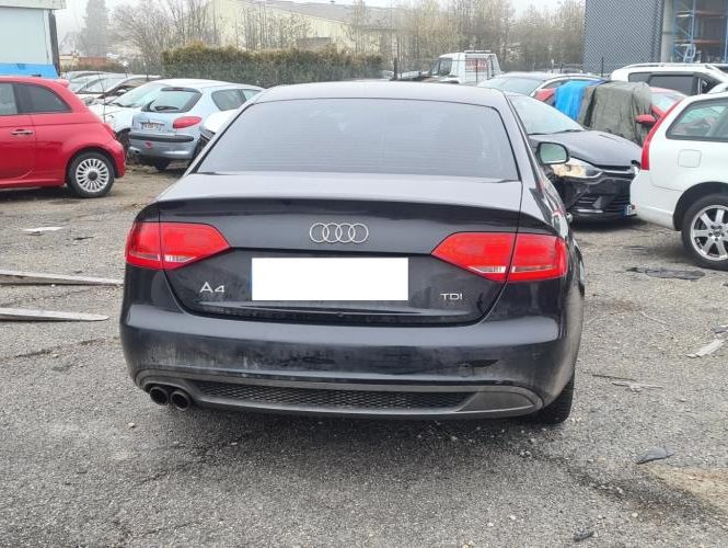 AUDI A4 3 PHASE 1