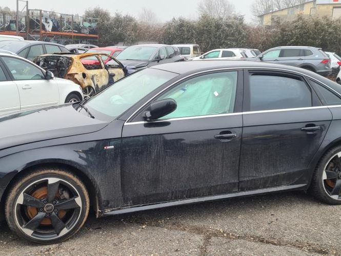 AUDI A4 3 PHASE 1