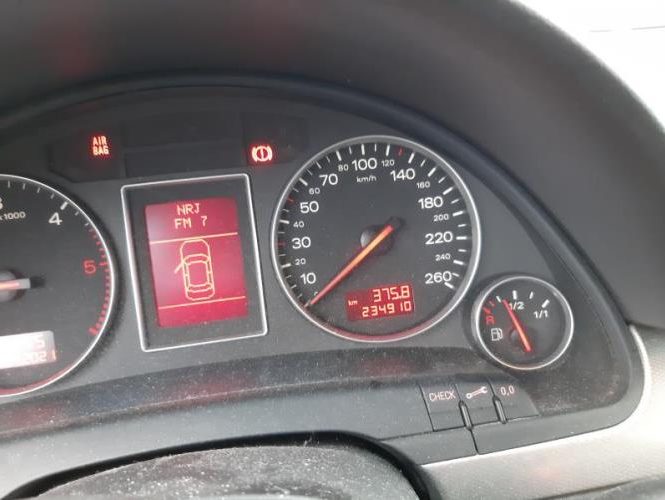 AUDI A4 2 AVANT PHASE 1 BREAK