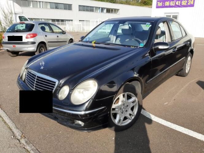 MERCEDES CLASSE E 211 PHASE 1
