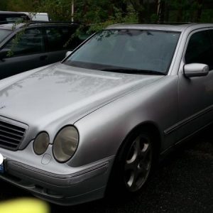 MERCEDES CLASSE E 210 PHASE 2