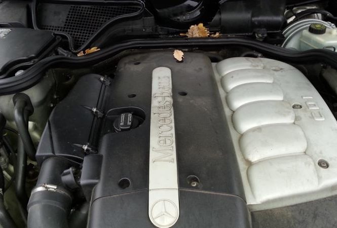 MERCEDES CLASSE E 210 PHASE 2