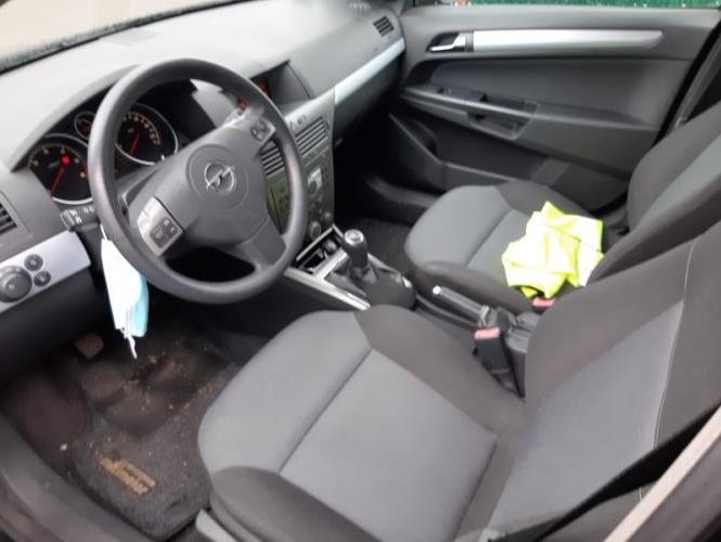 OPEL ASTRA H PHASE 1