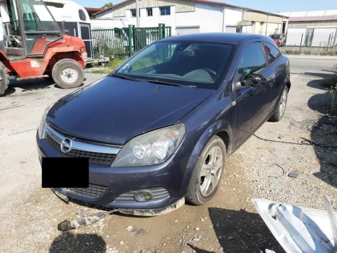OPEL ASTRA H GTC PHASE 2