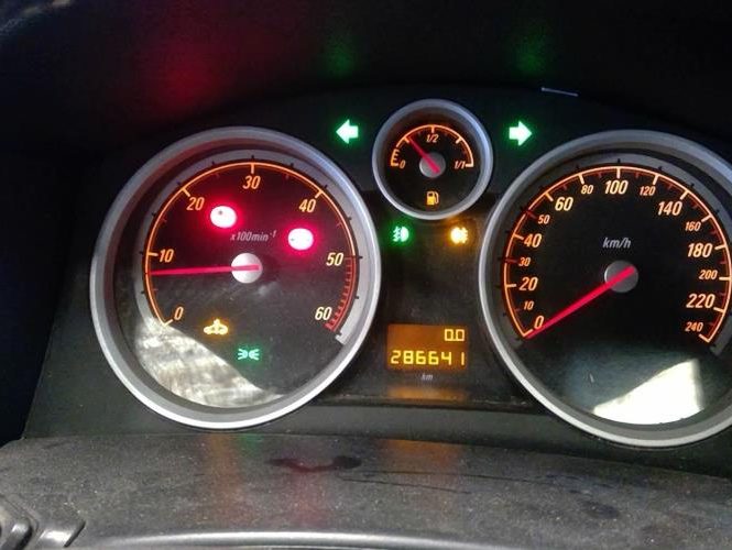 OPEL ASTRA H GTC PHASE 1