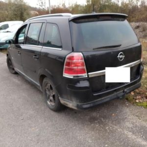 OPEL ZAFIRA B PHASE 1