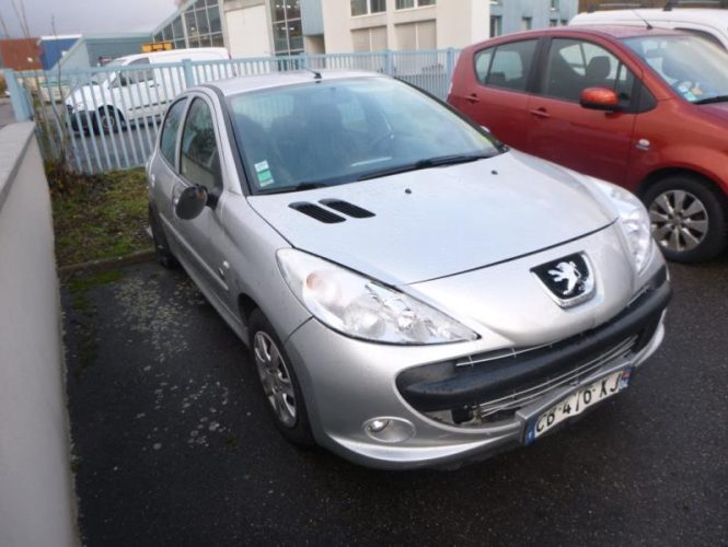 PEUGEOT 206+
