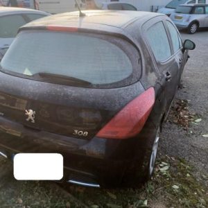 PEUGEOT 308 1