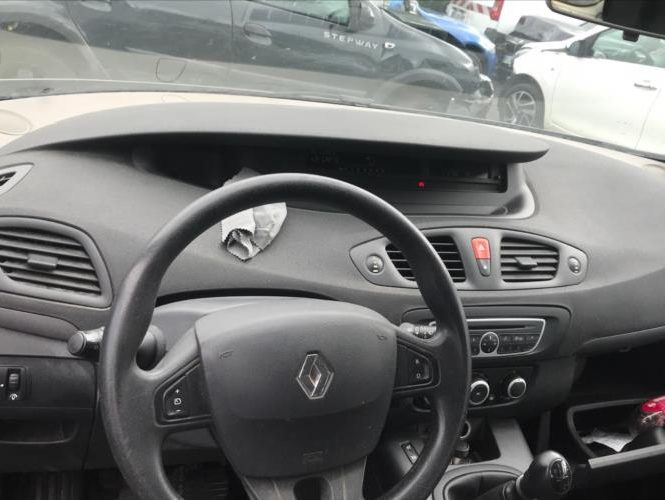 RENAULT SCENIC 3 PHASE 1