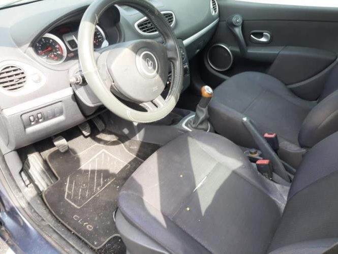 RENAULT CLIO 3 PHASE 1