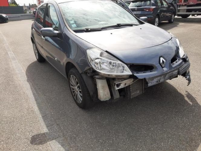 RENAULT CLIO 3 PHASE 1