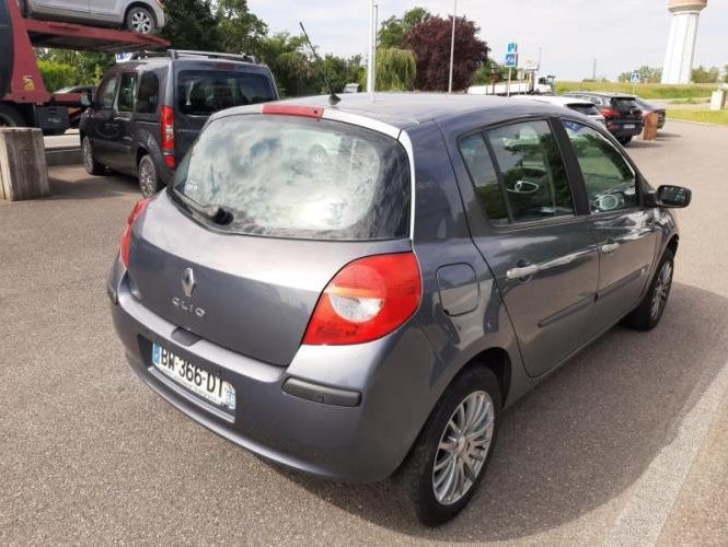 RENAULT CLIO 3 PHASE 1