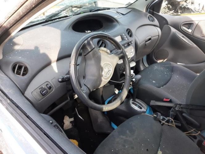 TOYOTA YARIS 1 PHASE 2