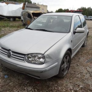 VOLKSWAGEN GOLF 4