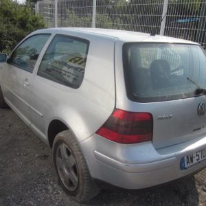 VOLKSWAGEN GOLF 4