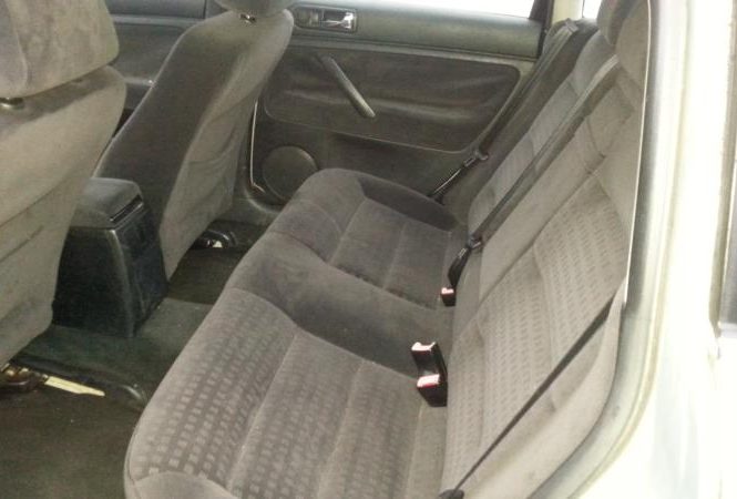 VOLKSWAGEN PASSAT 4 PHASE 1