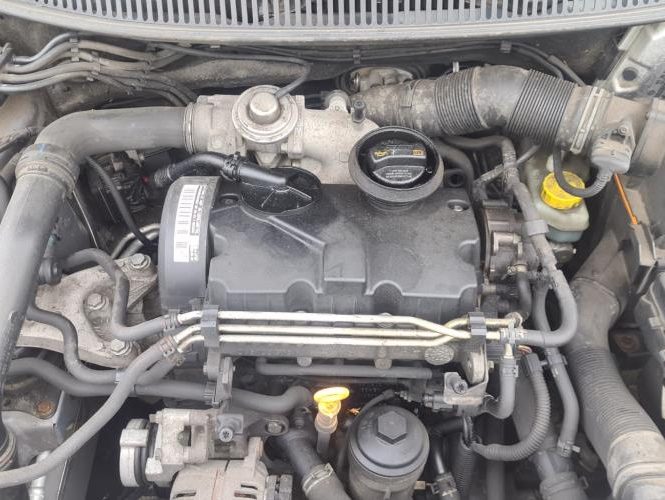 VOLKSWAGEN POLO 4 PHASE 2