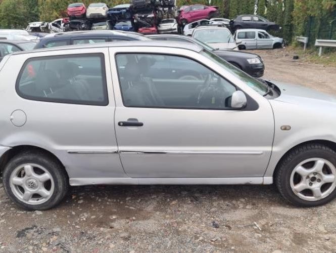 VOLKSWAGEN POLO 3 PHASE 1
