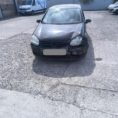 VOLKSWAGEN GOLF 5